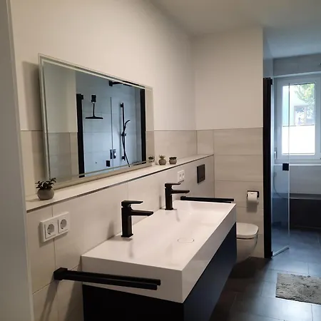 Knieschke Apartment *