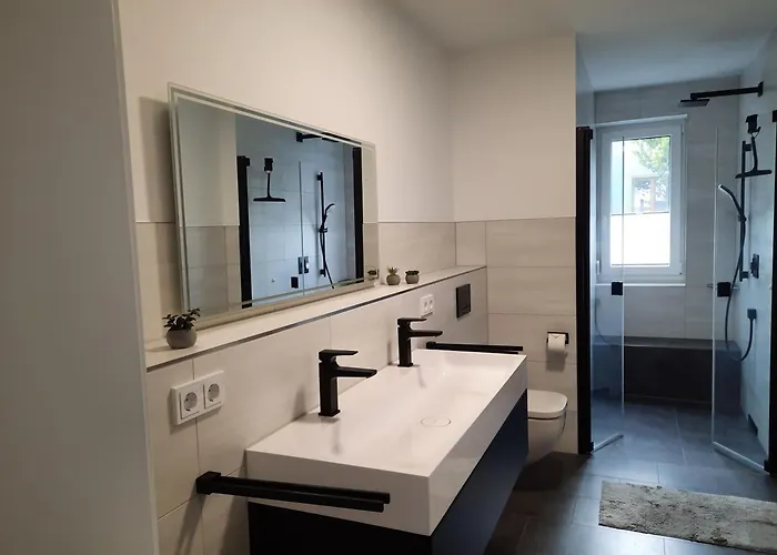 Knieschke Apartman *